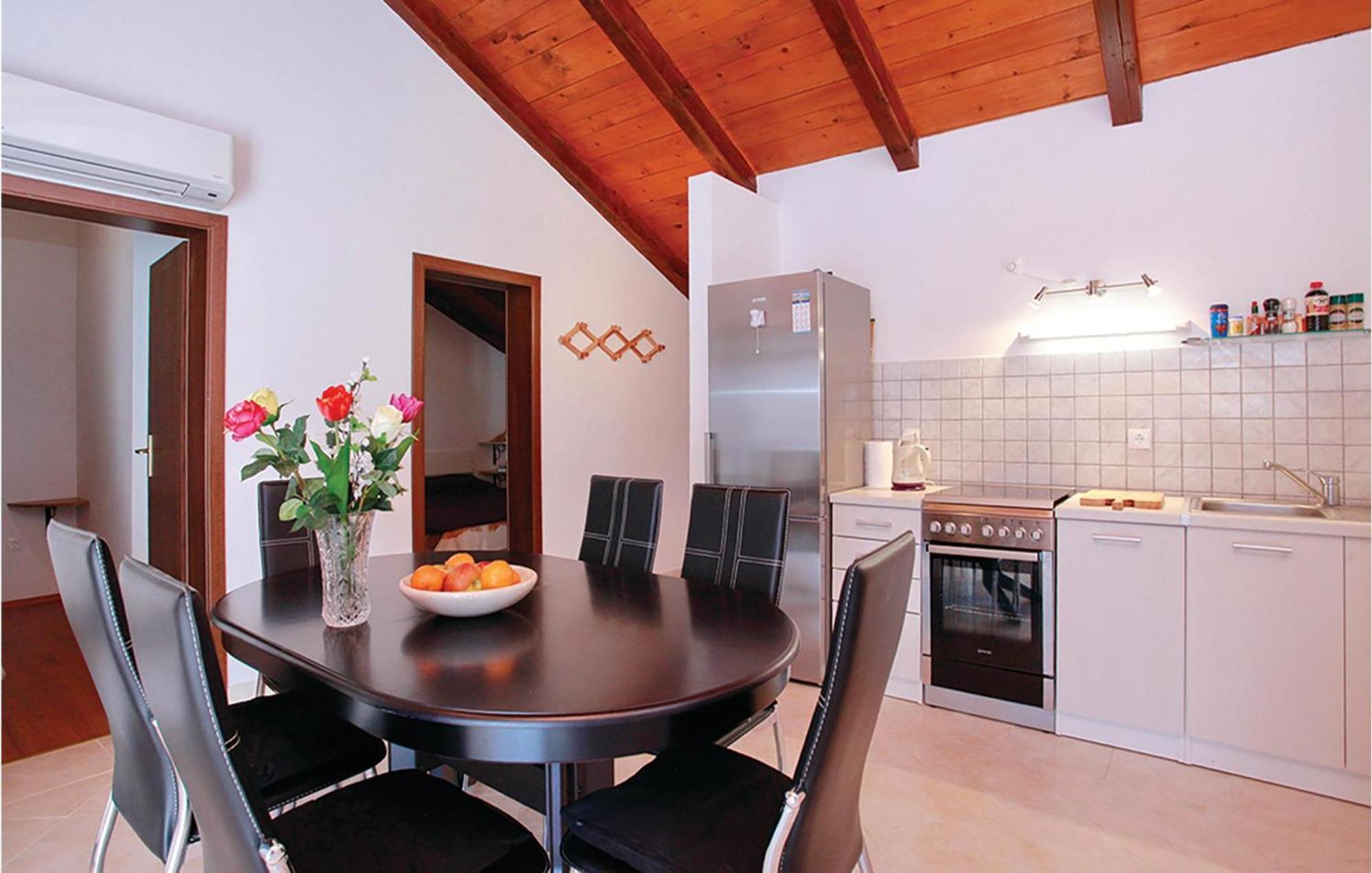 4 Bedroom Amazing Home In Vela Luka Exterior photo